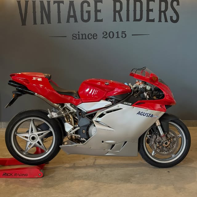 MV AGUSTA F4 - Imagem 9