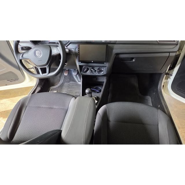 VOLKSWAGEN SAVEIRO - Imagem 6