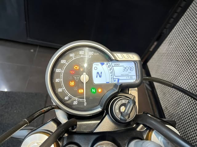 TRIUMPH SCRAMBLER - Imagem 7
