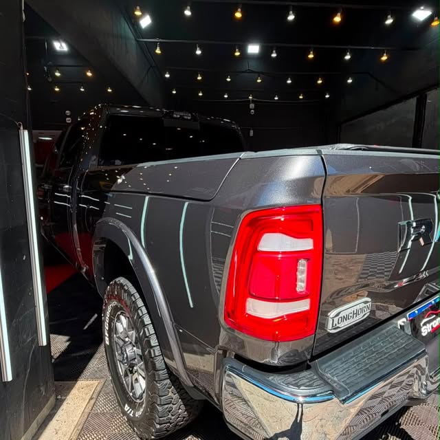 RAM 3500 LONGHORN - Imagem 10