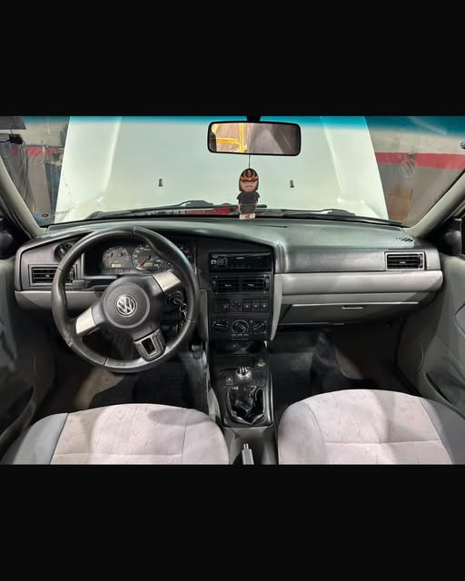 VOLKSWAGEN SANTANA - Imagem 2
