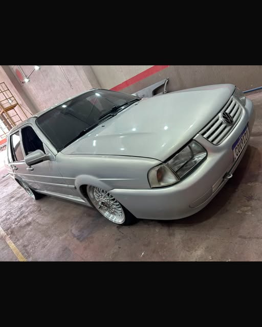 VOLKSWAGEN SANTANA - Imagem 5
