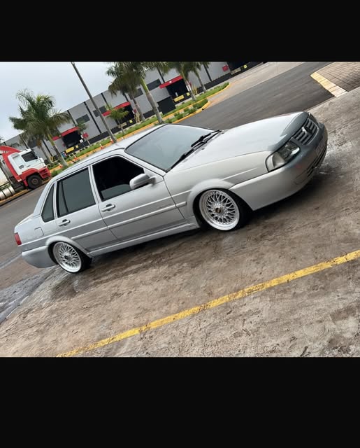 VOLKSWAGEN SANTANA - Imagem 7