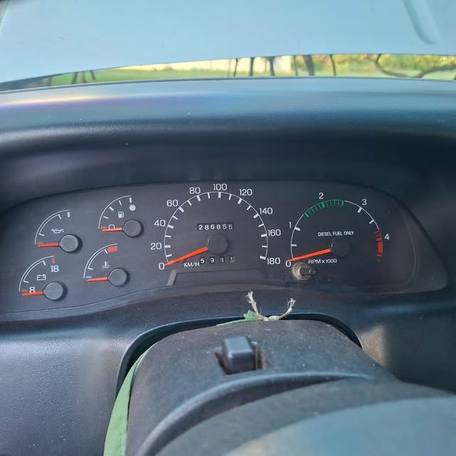 FORD F-250 XLT-L - Imagem 11