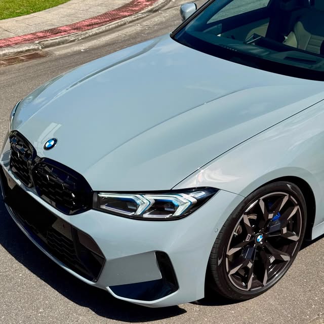 BMW 320I M SPORT - Imagem 11