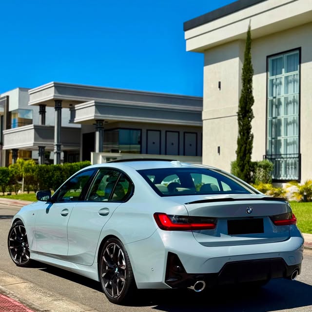 BMW 320I M SPORT - Imagem 5