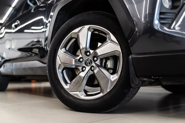 TOYOTA RAV4 S HYBRID - Imagem 3