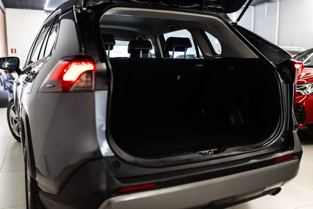 TOYOTA RAV4 S HYBRID - Imagem 8