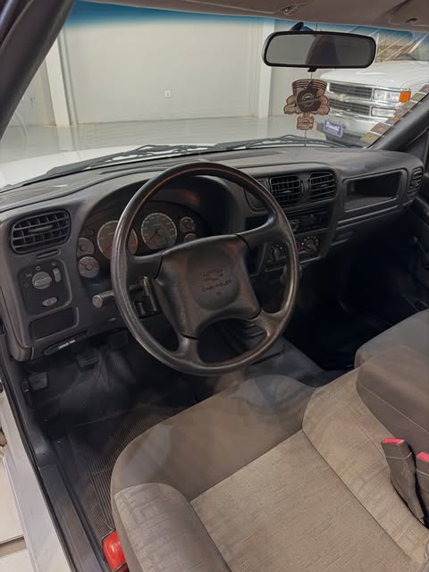 CHEVROLET S10 - Imagem 8