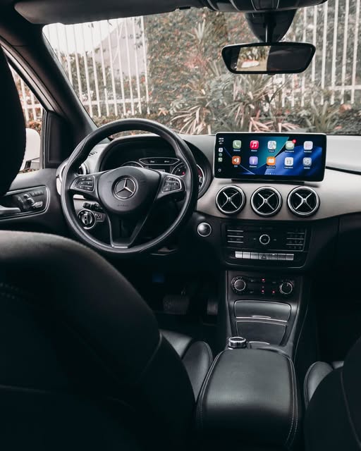 MERCEDES-BENZ B 200 SPORT - Imagem 3
