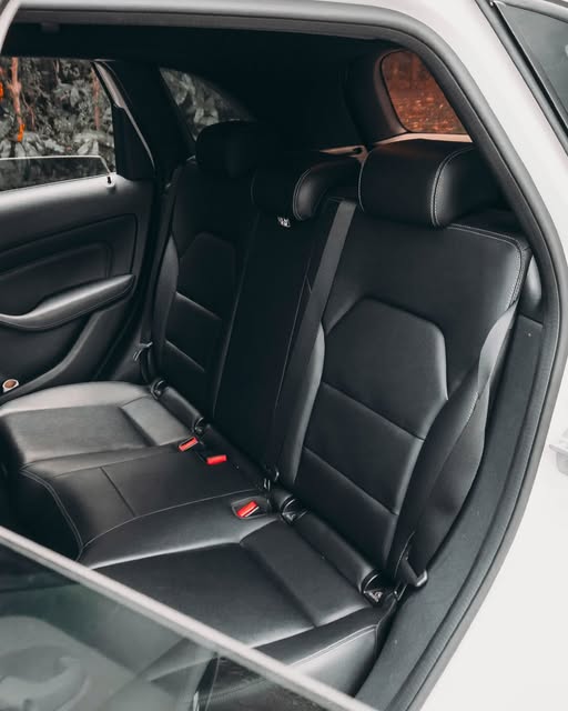 MERCEDES-BENZ B 200 SPORT - Imagem 8