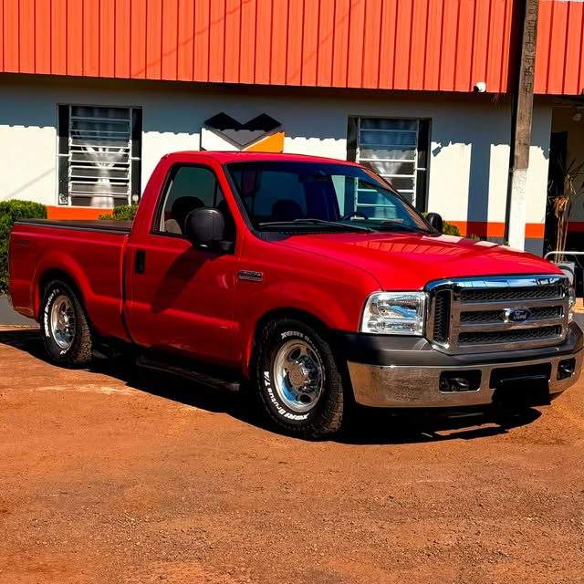 FORD F-250 XLT-L - Imagem 2