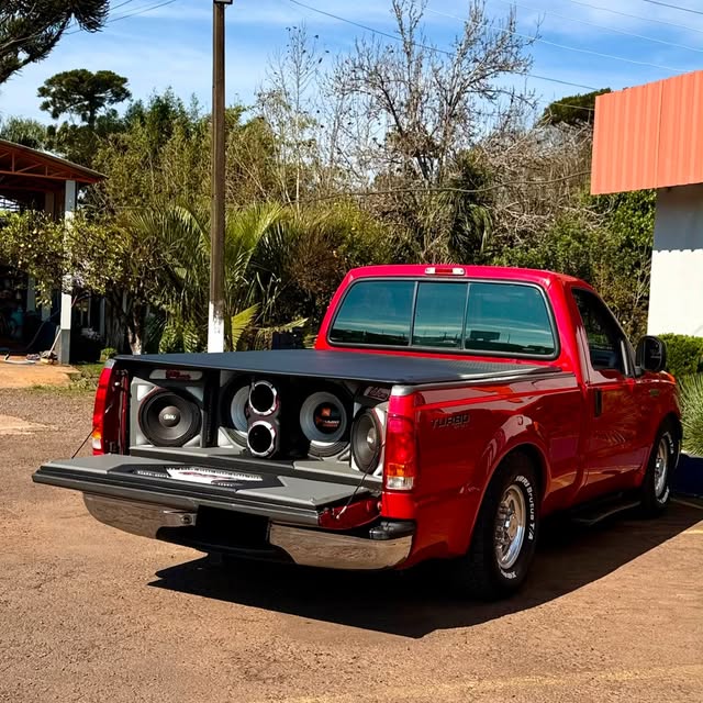 FORD F-250 XLT-L - Imagem 13