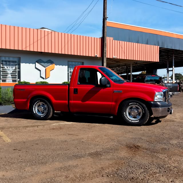 FORD F-250 XLT-L - Imagem 6