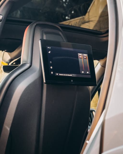 PORSCHE CAYENNE E-HYBRID - Imagem 3