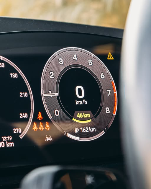 PORSCHE CAYENNE E-HYBRID - Imagem 8