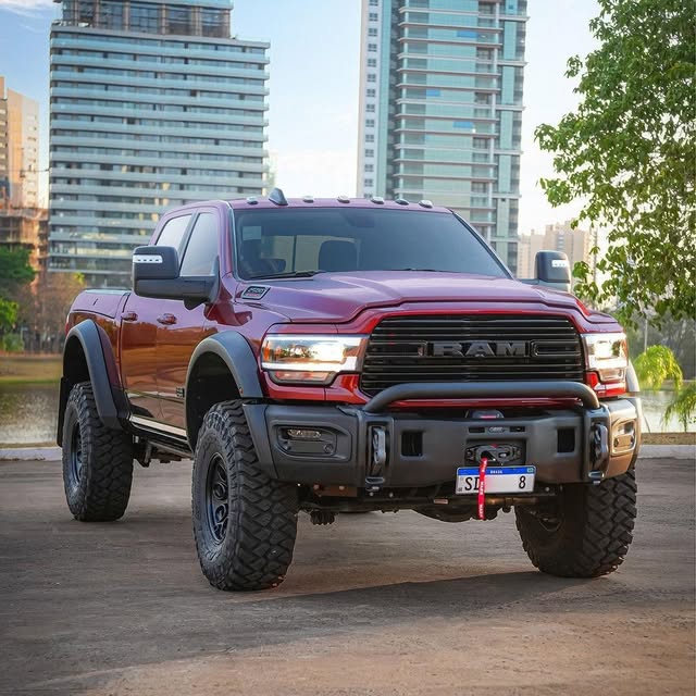 RAM 2500 LARAMIE - Imagem 1