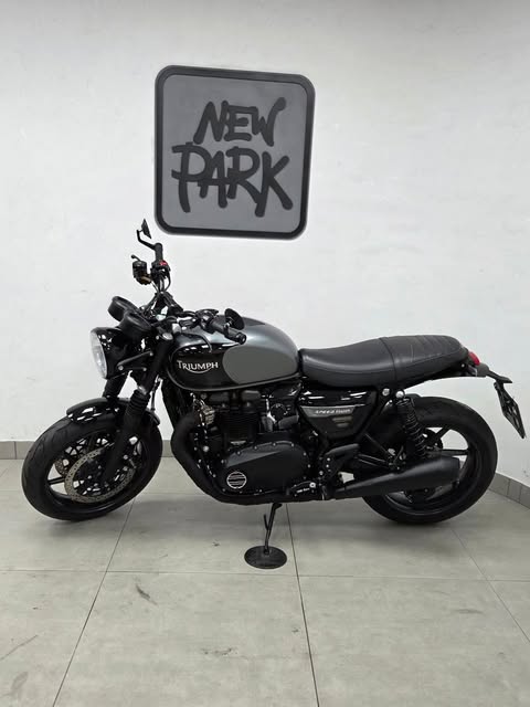 TRIUMPH SPEED TWIN - Imagem 11