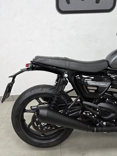 TRIUMPH SPEED TWIN - Imagem 7