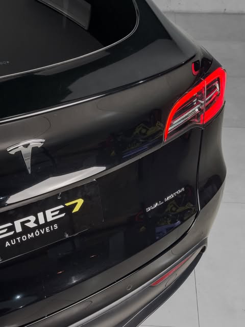 TESLA MODEL Y LONG RANGE AWD - Imagem 10