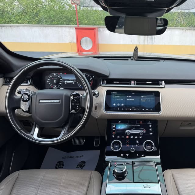 LAND ROVER RANGE ROVER VELAR P380 SE - Imagem 9