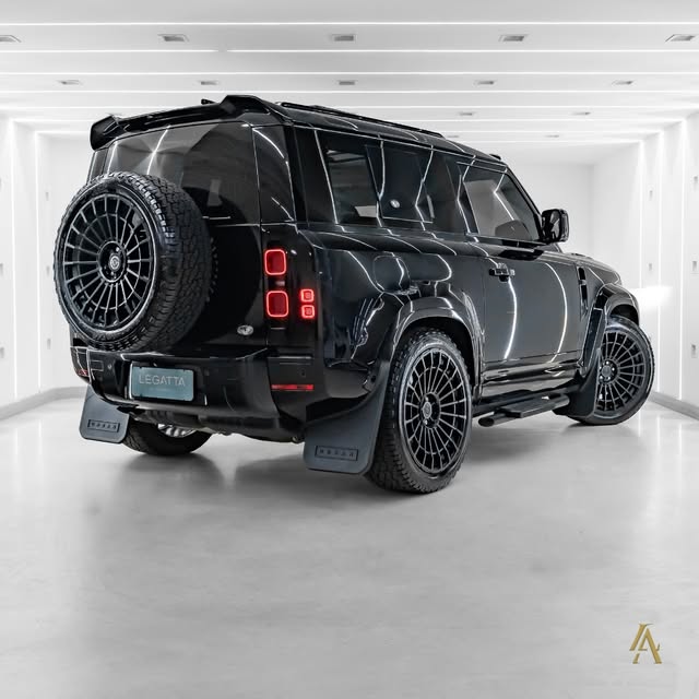 LAND ROVER DEFENDER HSE D300 WIDETRACK - Imagem 2