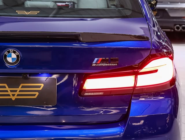 BMW M5 COMPETITION - Imagem 18