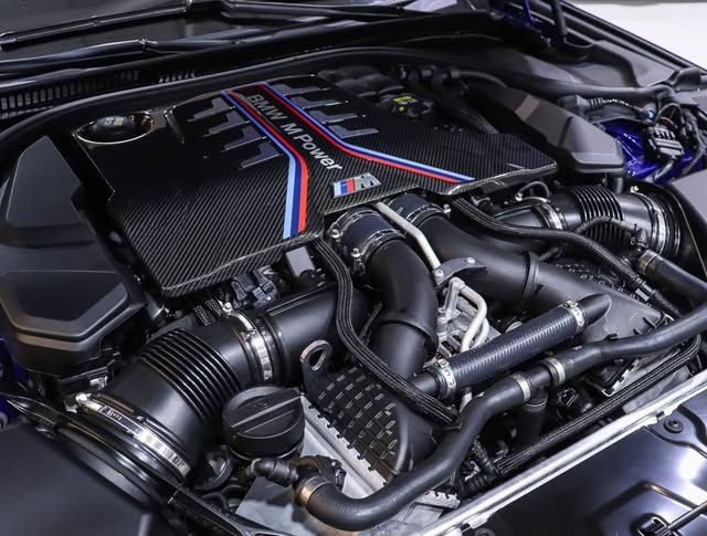 BMW M5 COMPETITION - Imagem 6