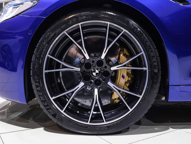 BMW M5 COMPETITION - Imagem 7
