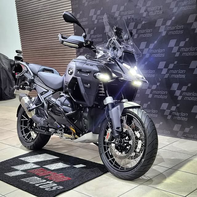 BMW GSA ADVENTURE TRIPLE BLACK - Imagem 7