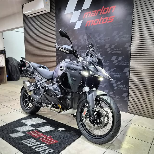 BMW GSA ADVENTURE TRIPLE BLACK - Imagem 8