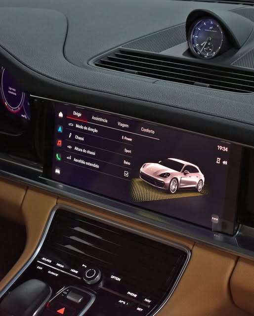 PORSCHE PANAMERA 4 SPORT TURISMO - Imagem 9