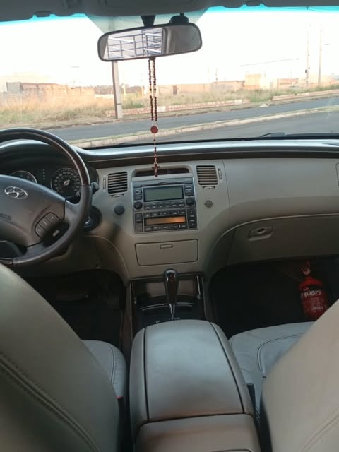 HYUNDAI AZERA - Imagem 13