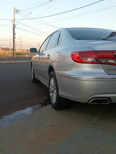 HYUNDAI AZERA - Imagem 4