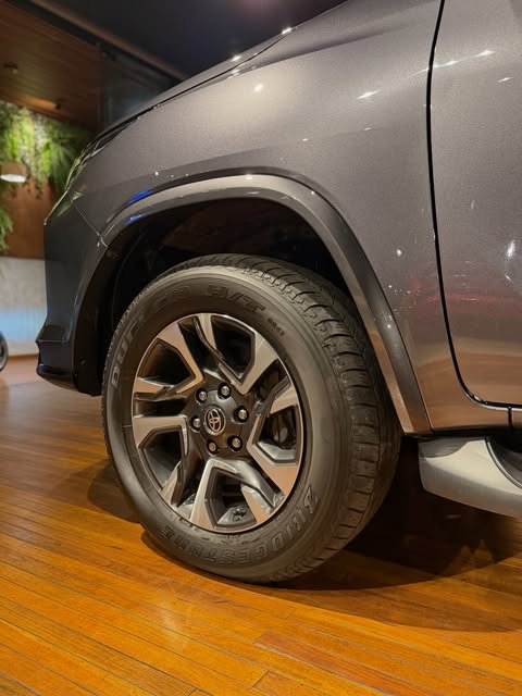 TOYOTA HILUX SW4 SRX PLATINUM - Imagem 6