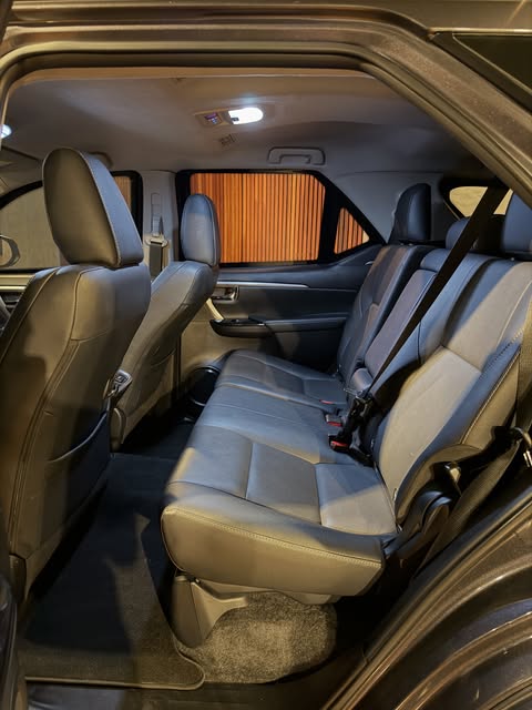 TOYOTA HILUX SW4 SRX PLATINUM - Imagem 10