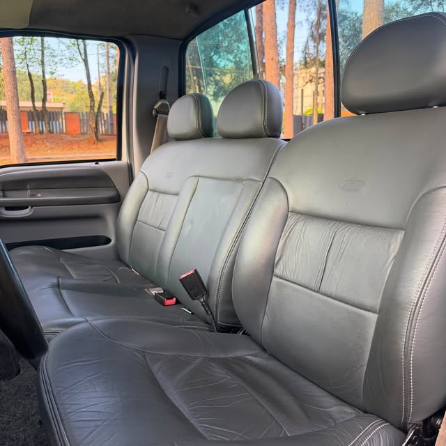 FORD F-250 XLT-L - Imagem 10