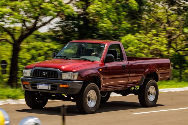 TOYOTA HILUX DX - Imagem 8