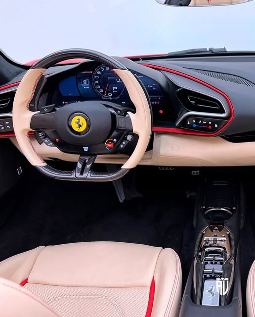 FERRARI 296 GTS - Imagem 13