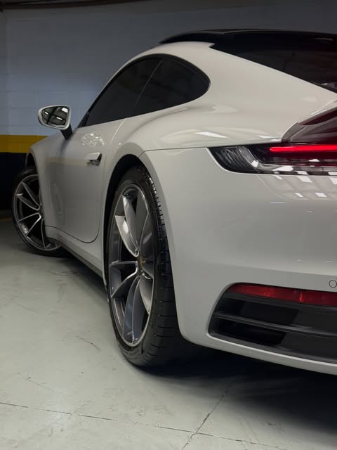 PORSCHE 911 CARRERA - Imagem 8