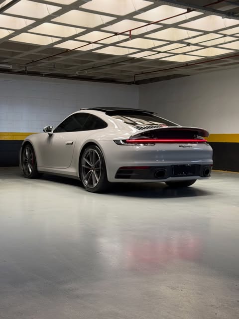 PORSCHE 911 CARRERA - Imagem 9