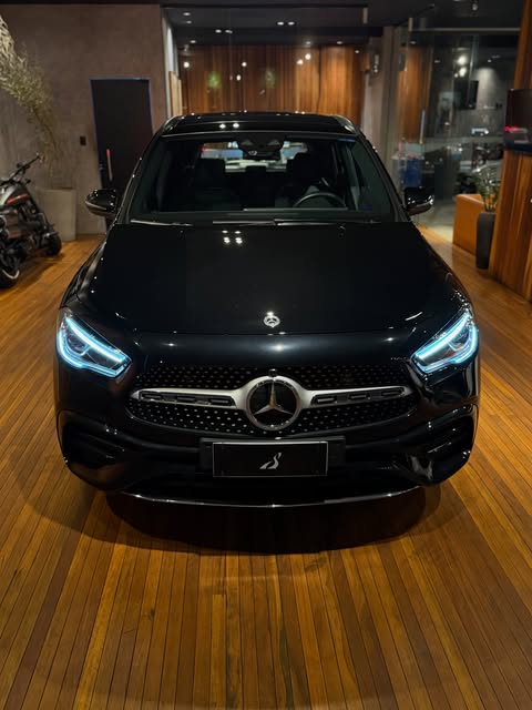 MERCEDES-BENZ GLA 200 1.3 CGI AMG LINE - Imagem 6