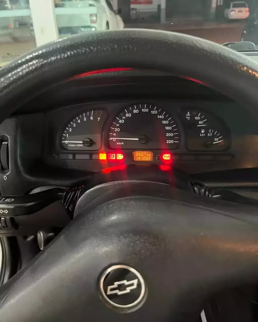 CHEVROLET VECTRA GLS - Imagem 13