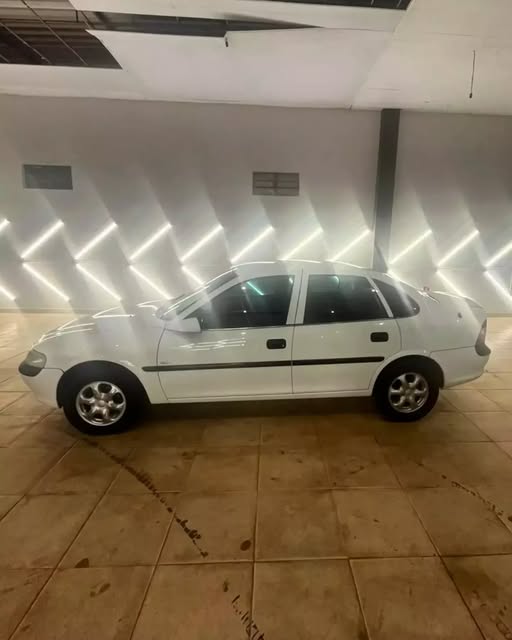 CHEVROLET VECTRA GLS - Imagem 14