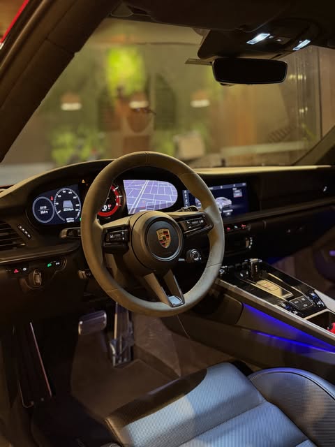 PORSCHE 911 CARRERA S - Imagem 11