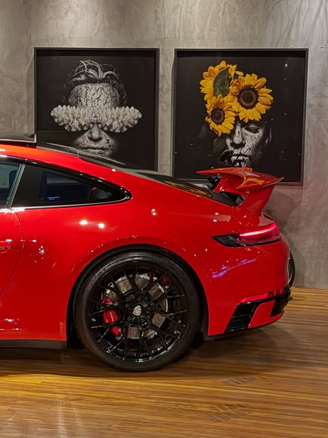 PORSCHE 911 CARRERA S - Imagem 12