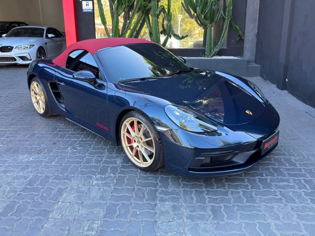 PORSCHE 718 BOXSTER GTS - Imagem 3