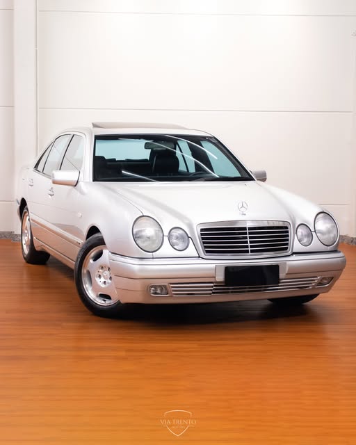 MERCEDES-BENZ E 320 AVANTGARD - Imagem 1