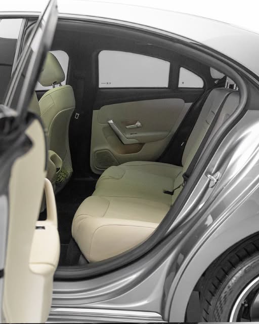 MERCEDES-BENZ CLA 250 - Imagem 5