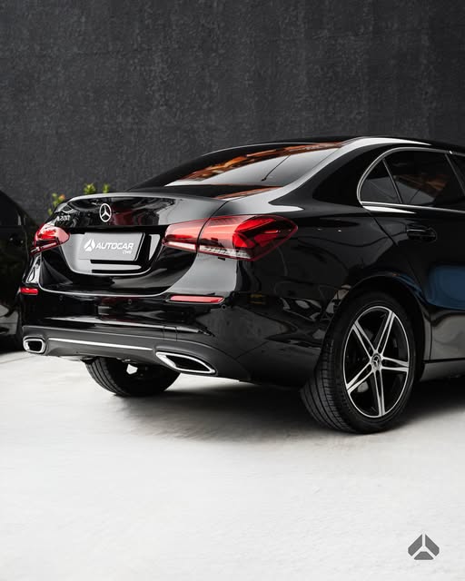 MERCEDES-BENZ A 200 - Imagem 10